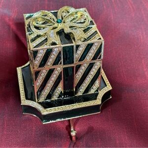 Olivia Riegel green and Gold elegant Gift Box Ornament stocking holder